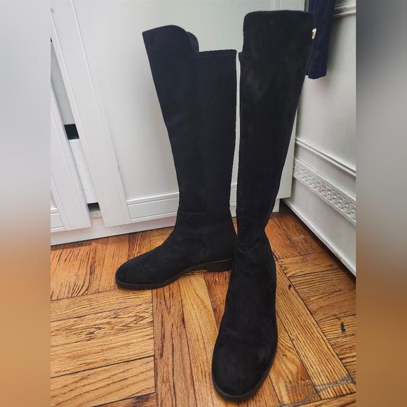 Stuart Weitzman Keelan Suede Tall Boot Black, Size 9 - Picture 3 of 11